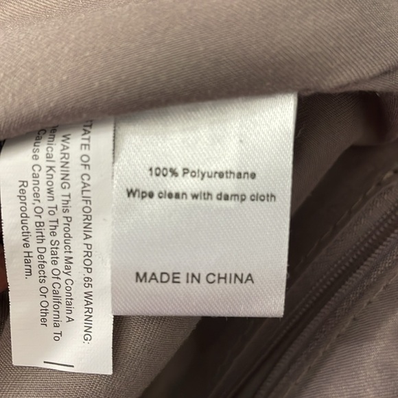 Massini Tan and Gold Crossbody Bag with Structured Design - Picture 12 of 12